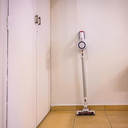 E & D Premium In Salonic